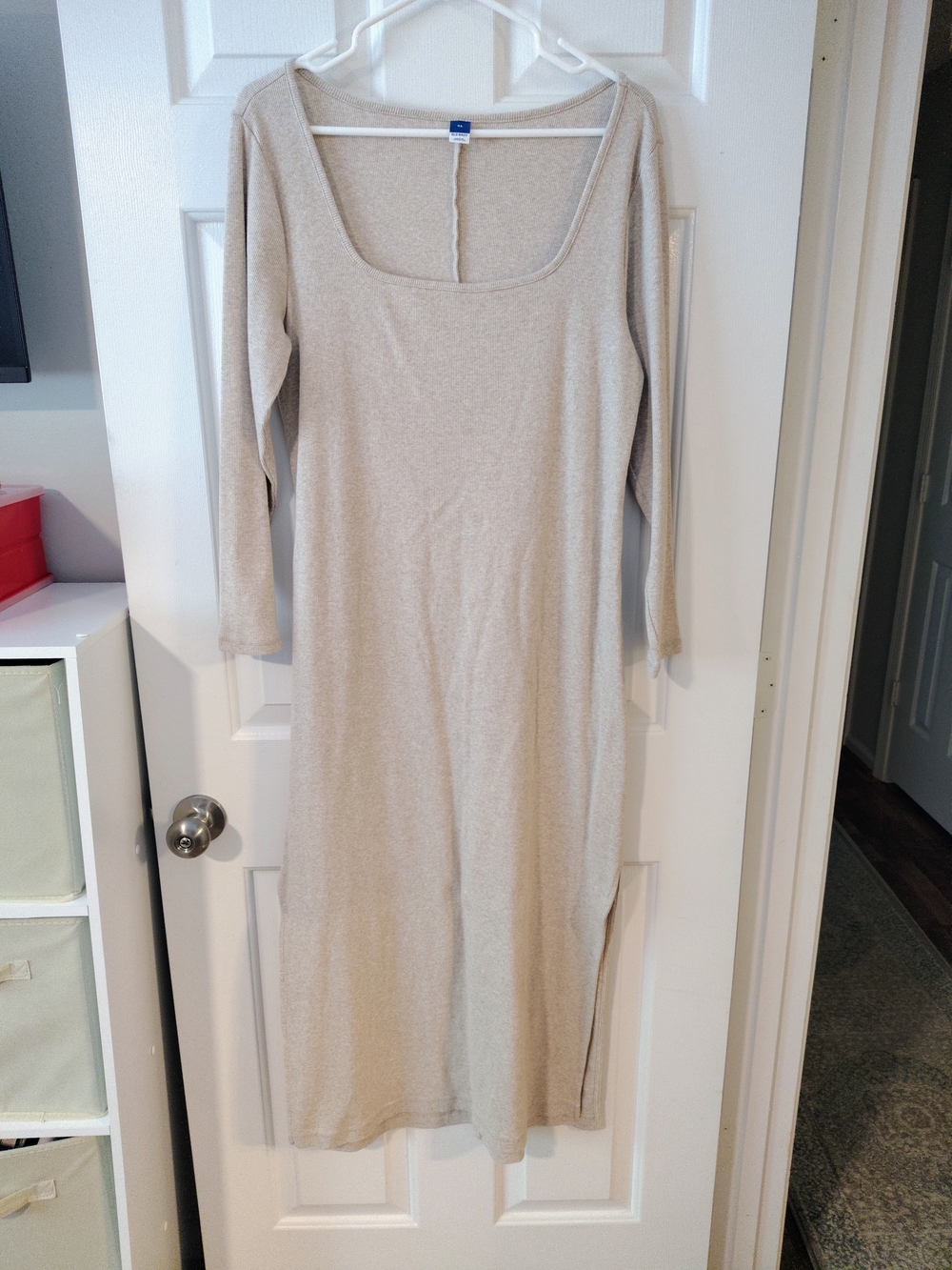Old Navy Light Beige Long Sleeve Scoop-Neck Maxi Dress
